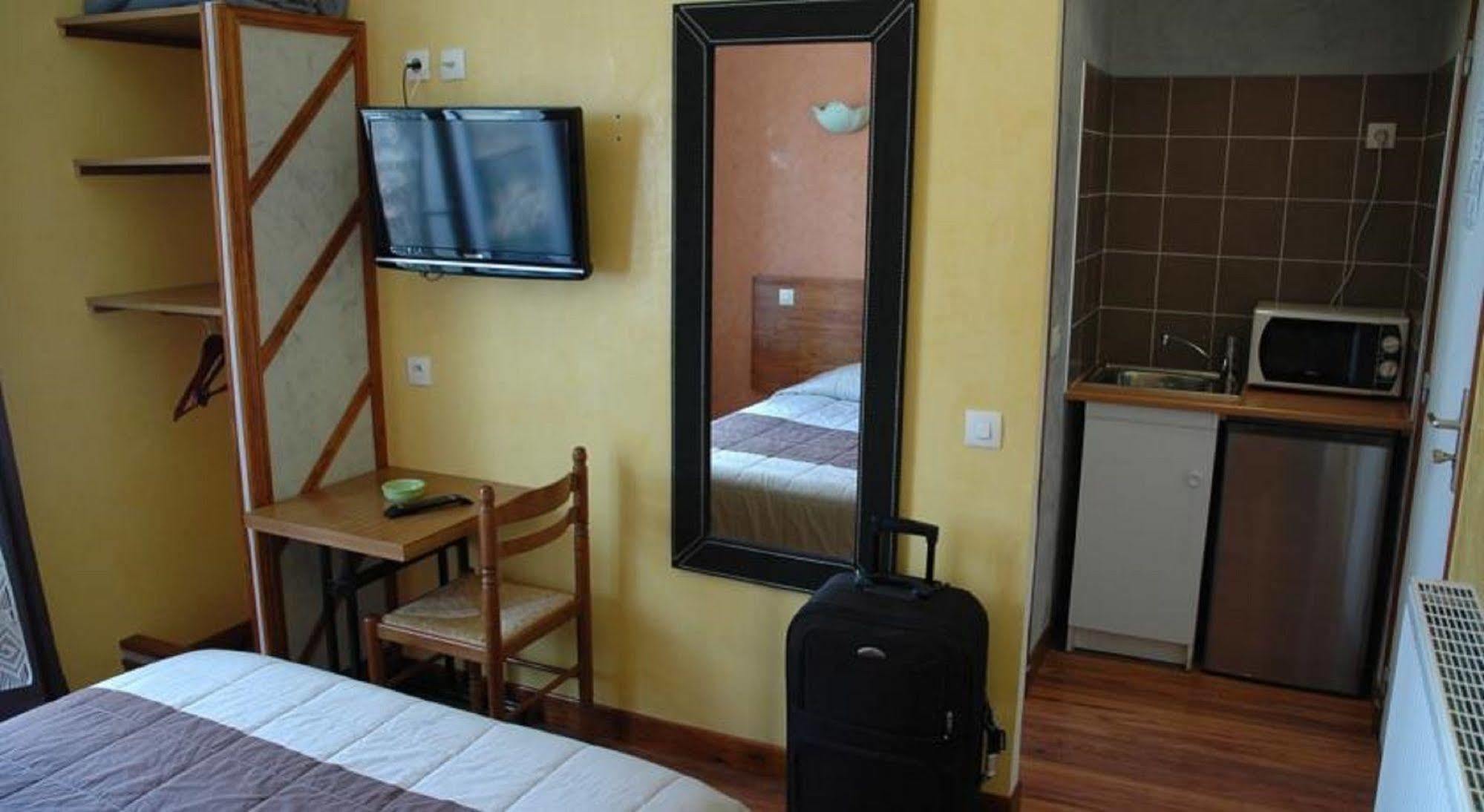 Hotel Residence Champerret ルヴァロワ＝ペレ エクステリア 写真